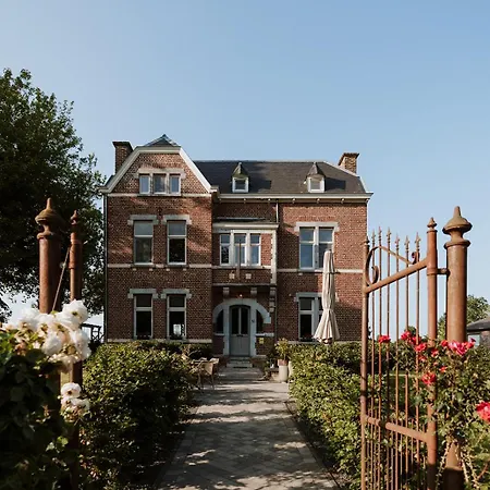 Het Notarishuis - Authentiek Nabij Maastricht